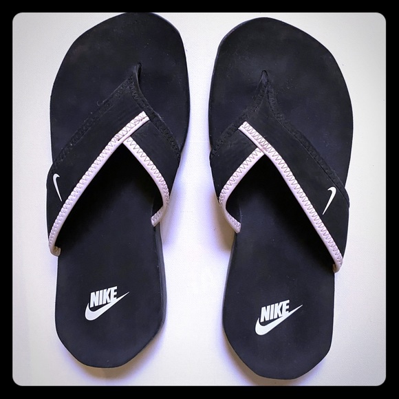 Nike | Shoes | Nike Womens Classic Flip Flops | Poshmark